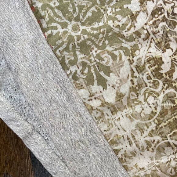 Bobeau Tank Rustic Print Plus Size 1X Solid Back - Picture 4 of 8